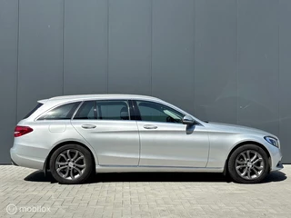 Mercedes-Benz C-Klasse Mercedes C-klasse Estate 180 Amg pakket unieke staat en km - afbeelding nr 4