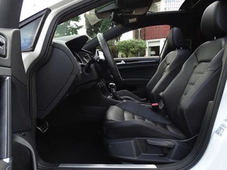 Volkswagen Golf Volkswagen Golf TSI GTE 204PK DSG / RNS / R-line / LED *NAP* - afbeelding nr 12