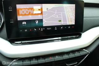 Škoda Octavia Skoda Octavia Combi 1.0 TSI Business Edition Plus, Stuur + stoel verwarming, Memory seats, Digitaal dashboard, Elektrische kofferbak, Head up display, Dodehoek detectie, Clima, App connect, Cruise, Navi. - afbeelding nr 27