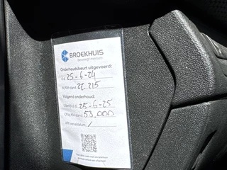 Peugeot 2008 Peugeot 2008 1.2 PT Blue Lion, Panorama Dak! Trekhaak! VERWACHT! - afbeelding nr 9