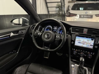 Volkswagen Golf Volkswagen Golf 2.0 TSI R 4Motion|Pano|Leer|Kessy|CarPlay| - afbeelding nr 24