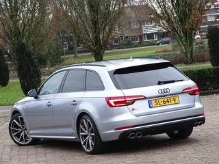 Audi A4 Audi A4 Avant 3.0 TFSI V6T 353PK S4 Quattro PL+ / B&O / LED - afbeelding nr 60