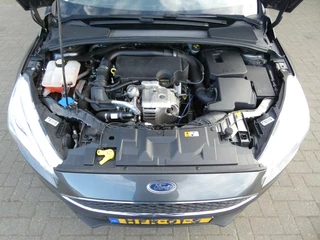 Ford Focus Ford Focus Wagon 1.0 EcoBoost 125 PK Trend Edition | WINTER PAKKET | 103000 KM!!! - afbeelding nr 23