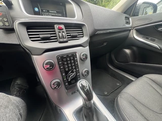 Volvo V40 Volvo V40 Cross Country 1.5 T3 Momentum - afbeelding nr 19