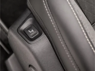 Opel Grandland X Opel Grandland X 1.2 Turbo Edition (APPLE CARPLAY, GROOT NAVI, LEDER, CRUISE, SPORTSTOELEN, PARKEERSENSOREN, LANE ASSIST, NIEUWE APK, NIEUWSTAAT) - afbeelding nr 29