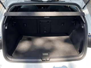Volkswagen Golf Volkswagen Golf 1.5 TSI Life Business|ACC|stoelverwarming|17 - afbeelding nr 42