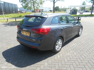 Kia cee'd Kia cee'd Sportswagon 1.0 T-GDi ComfortPlusLine Navigator - afbeelding nr 6