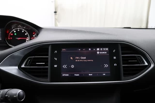 Peugeot 308 Peugeot 308 SW 1.2 PureTech Blue*ECC*CRUISE*NAVI*PANO - afbeelding nr 13