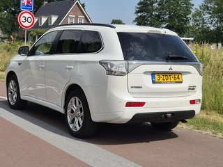 Mitsubishi Outlander Mitsubishi Outlander 2.0 PHEV Instyle - afbeelding nr 2