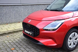 Suzuki Swift Suzuki Swift 1.2 Comfort Smart Hybrid | Van €21.995,- naar €19.995,-!! | 6 jaar garantie of 150.000 KM | - afbeelding nr 3