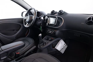 Smart Forfour Smart Forfour 1.0 Business Solution | LEDER | NAVI | ECC | VELGEN - afbeelding nr 4