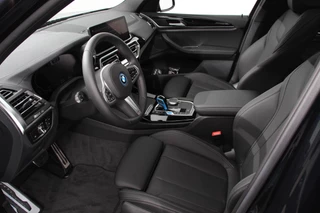 BMW iX3 BMW iX3 Executive 74 kWh M-sport  Leder Panoramisch schuif-kanteldak Navigatie Led Camera 360 Electrisch bedienbare achterklep - afbeelding nr 2