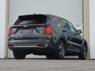 Kia Sorento Kia Sorento 1.6 T-GDI Plug-in Hybrid 4WD ExecutiveLine | Panoramadak - afbeelding nr 2