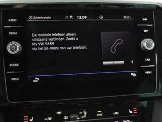 Volkswagen Passat Volkswagen Passat 2.0 TDI Comfort Business | Stoelverwarming |  Camera | Adaptive cruise | Carplay | Massage | Navigatie | Full LED | Parkeerhulp - afbeelding nr 26