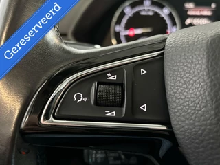 Škoda Superb Skoda Superb Combi 2.0 TDI 150 pk DSG Style Buss. | Navi | Pano | ACC | LED | Leder | Canton | 19