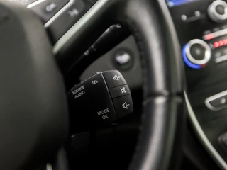 Renault Grand Scénic Renault Grand Scénic 1.2 TCe Deluxe 7 Persoons (PANORAMADAK, APPLE CARPLAY, VIRTUAL COCKPIT, NAVIGATIE, CLIMATE, STOELVERWARMING, SPORTSTOELEN, GETINT GLAS, CRUISE, NIEUWE APK, NIEUWSTAAT) - afbeelding nr 26