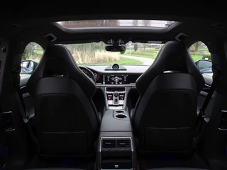 Porsche Panamera Porsche Panamera Sport Turismo 2.9 466PK+ E-Hybrid / 2018 SportDesign / LED - afbeelding nr 8