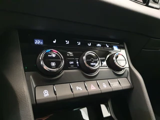 Škoda Karoq Škoda Karoq 1.5 TSI 150pk DSG/AUT Business Edition Camera, Winterpakket, Virtual cockpit - afbeelding nr 13