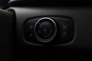Ford Transit Custom Ford Transit Custom 320 2.0 TDCI L2H1 / LED / CARPLAY / STOELVERW / TREKHAAK / 16'' - afbeelding nr 12