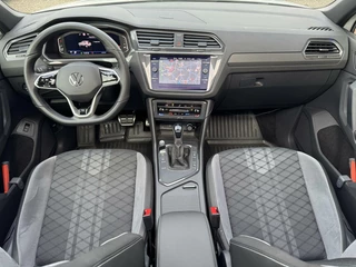 Volkswagen Tiguan Volkswagen Tiguan 1.5 TSI 150pk R-Line 3 x R-Line Pano DSG Camera Keyless Matrix LED 19inch - afbeelding nr 14
