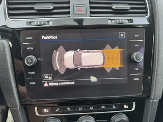 Volkswagen Golf Volkswagen Golf 1.4 TSI Highline Stoelverwarming LED CarPlay - afbeelding nr 13