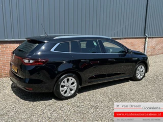 Renault Mégane Estate Renault Megane Estate 1.3 TCe Limited Navigatie/Ecc/Pdc/Led/53.000KM!! - afbeelding nr 3