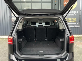 Volkswagen Touran Volkswagen Touran 1.4 TSI 150PK AUTOMAAT|7-PERSOONS|CARPLAY|CAMERA|NAVIGATIE|CRUISE CONTROL|BLUETOOTH|PARKEERSENSOREN - afbeelding nr 18