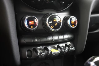 MINI Electric MINI Electric Cooper Charged 33 KWH - Navi, Clima, Cruise - afbeelding nr 16