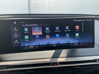 BMW iX BMW iX xDrive50 High Executive 112 kWh Laser B&W Pano.dak Trekhaak M-sport - afbeelding nr 33