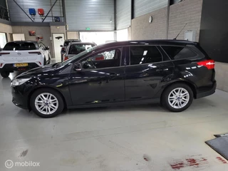 Ford Focus Ford Focus Wagon 1.0 Titanium Edition/Cruise/Airco/Trekhaak - afbeelding nr 7