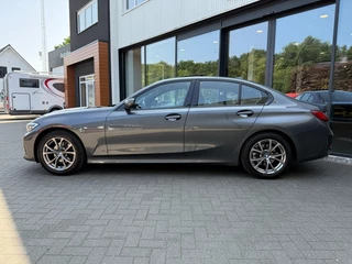 BMW 3 Serie BMW 3 Serie 320i SportLine,Schuifdak,Half leer,LED,Camera,Trekhk,NaviPro, - afbeelding nr 4