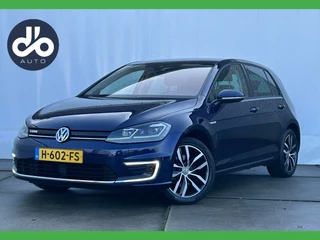 Volkswagen e-Golf - 322118058-0