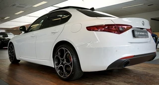Alfa Romeo Giulia Alfa Romeo Giulia 2.0T Sprint | Veoce pack | | Panorama dak | | Schakel flippers | - afbeelding nr 5