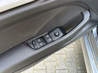 Audi A3 Audi A3 Limousine 1.4 TFSI S-Line |Navi|PDC|Black|LED|Xenon|Monsungrijs| - afbeelding nr 16