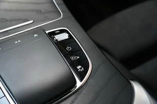 Mercedes-Benz GLC Mercedes GLC-klasse 300e 4MATIC|AMG|TREKHAAK|BURMESTER| - afbeelding nr 24