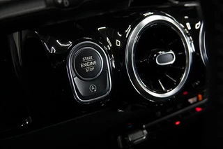Mercedes-Benz B-Klasse Mercedes-Benz B-Klasse B200 | CRUISE | CAMERA | PDC | - afbeelding nr 17