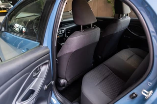 Toyota Yaris Toyota Yaris 1.0 VVT-i Active | Camera | Cruise | Airco | - afbeelding nr 6