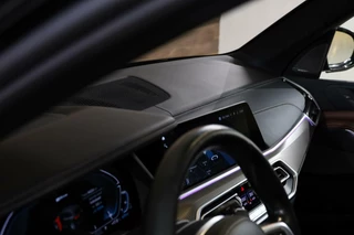 BMW X5 BMW X5 xDrive45e M-Sport|Nachtzicht|Laser|Ventilatie|Pano|HUD - afbeelding nr 28