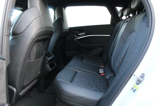 Audi e-tron Audi e-tron e-tron 55 quattro/trekhaak/RSstoelen/360cam/Pano - afbeelding nr 21