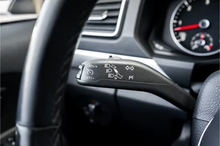 Volkswagen Amarok Volkswagen Amarok 3.0 TDI 4Motion DC Highline Leer CarPlay Standkachel - afbeelding nr 36
