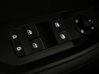 Škoda Superb Skoda Superb 1.4 TSI iV Laurin & Klement | Panoramadak |  Stoelventilatie | Leder | 360 camera | Trekhaak | Massage | Adaptive cruise | Canton Sound | Virtual Cockpit | Carplay | 19'' lichtmetalen velgen | PHEV - afbeelding nr 43