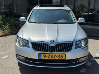 Škoda Superb Skoda Superb Combi 1.8 TSI DSG Elegance Business PANO|LEER|MEMORY - afbeelding nr 5
