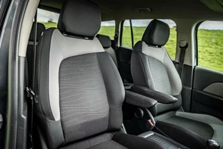 Citroën Grand C4 Picasso Citroen  C4 Grand Picasso 1.6 BlueHDi Intensive | Vol opties - afbeelding nr 7
