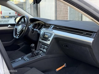 Volkswagen Passat Volkswagen Passat Variant 1.4 TSI | Clima | Cruise | Navi - afbeelding nr 20