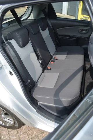 Toyota Yaris Toyota Yaris 1.5 VVT-i Dynamic Hybrid - afbeelding nr 12