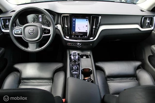 Volvo V60 Volvo V60 2.0 B4 Inscription 200 pk, Leer, Memory, stoel + stuur verwarming, Adaptief Cruis, Camera, Full Led, Clima,18 inch Lmv, Donker glas. - afbeelding nr 36