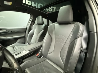 BMW 2 Serie BMW 2 Serie Active Tourer 218i M-sport Panorama elec trekhaak leer - afbeelding nr 25
