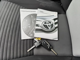 Toyota Yaris Toyota Yaris 1.5 VVT-i Active | Navi | Cruise Control | Achteruitrijcamera - afbeelding nr 35