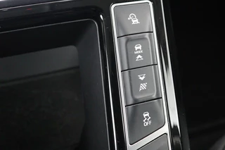 Jaguar I-PACE Jaguar I-PACE EV400 SE 90 kWh | Panoramadak | Leder |  Stoelverwarming | Carplay | Meridian Surround | Camera | Park Assist | Full LED - afbeelding nr 23