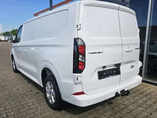 Ford Transit Custom Ford Transit Custom 300 2.0 TDCI L2H1 Limited Nieuw | 136pk | Trekhaak | Climate control | LED koplampen | Stoelverwarming | Uit voorraad leverbaar! - afbeelding nr 3